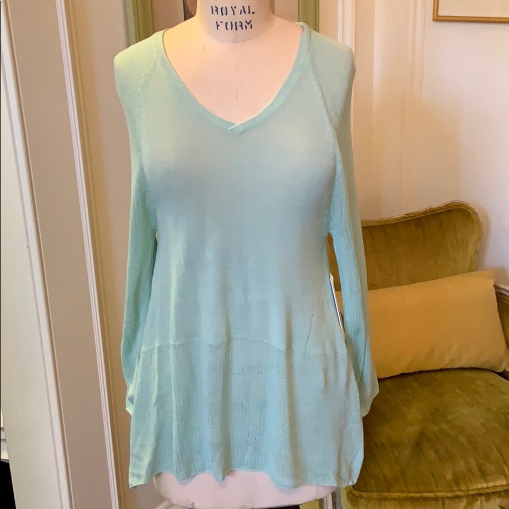 Light Weight Knit Sweater